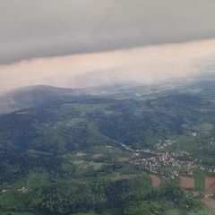 Flugwegposition um 12:35:54: Aufgenommen in der Nähe von Deggendorf, Deutschland in 1434 Meter
